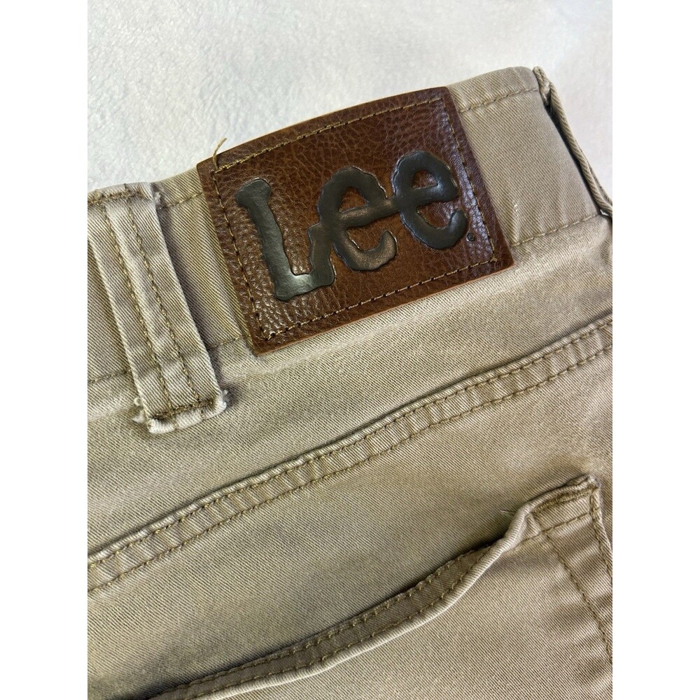 Lee Men's 44x32 Straight Relaxed Taper Extreme Motion Stretch Tan Khaki Pants - Picture 9 of 9